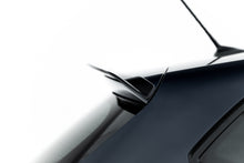 Carica l'immagine nel visualizzatore di Gallery, Estensione spoiler Maxton Design per Seat Ibiza Mk5 FR, ABS nero lucido — particolare della finitura