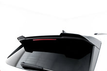 Carica l'immagine nel visualizzatore di Gallery, Estensione Spoiler Skoda Elroq Mk1 RS — montato sulla vettura