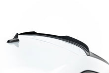Load image into Gallery viewer, Estensione Spoiler Skoda Scala MK1 Facelift — dettaglio del profilo