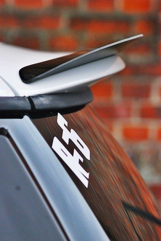 Spoiler cap Maxton Design nero lucido per Mini Cooper R56 2006-2010