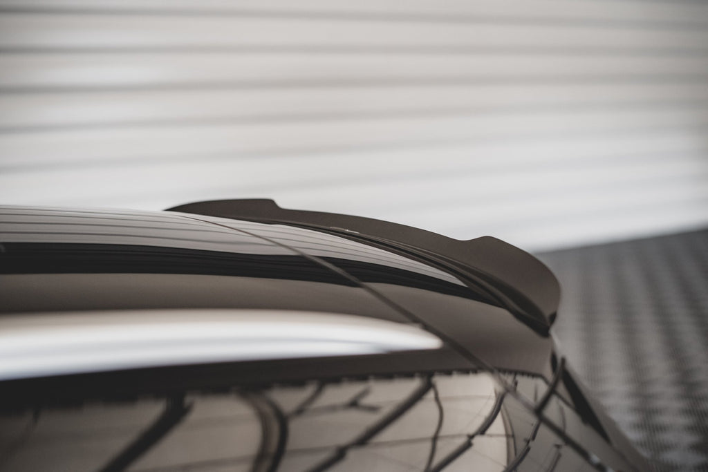 Estensione spoiler nero lucido Maxton per Mercedes Classe E Station Wagon 2016-2023