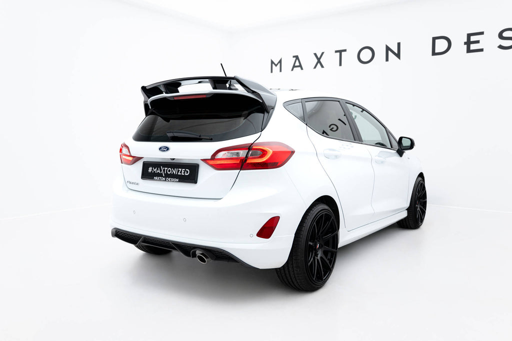 Alettone Maxton Design in vetroresina per Ford Fiesta ST Mk8, particolare della finitura