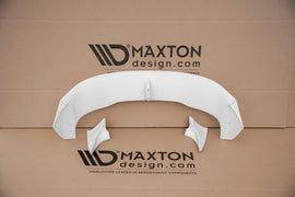 Alettone Maxton Design in vetroresina per Ford Focus Hatchback Mk4, vista d insieme
