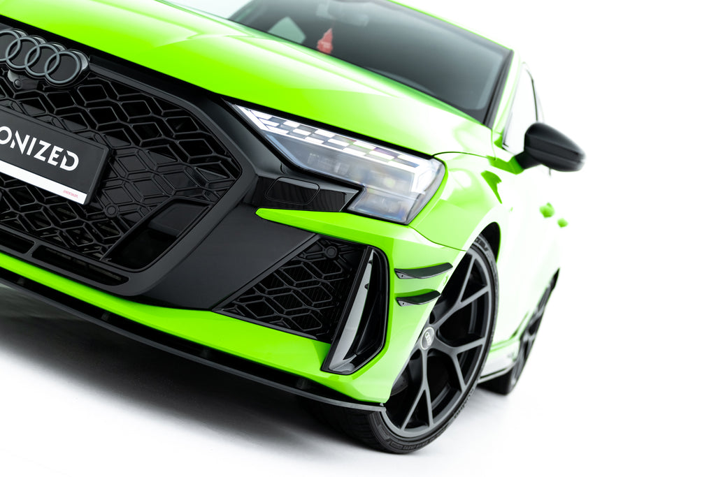 Lip Anteriore Audi RS3 Sportback 8Y Facelift Street Pro — dettaglio del fissaggio