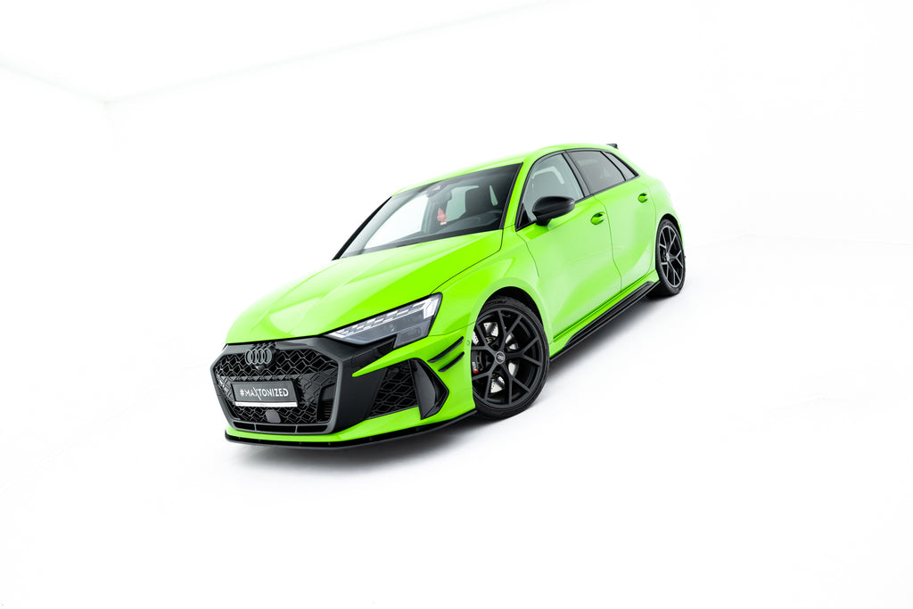 Lip Anteriore Audi RS3 Sportback 8Y Facelift Street Pro — particolare del bordo