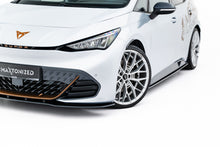 Carica l'immagine nel visualizzatore di Gallery, Lip Anteriore Cupra Born Mk1 Street Pro — particolare della finitura