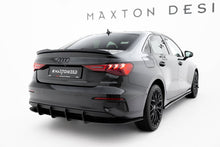 Carica l'immagine nel visualizzatore di Gallery, Diffusore Posteriore Audi A3 Berlina 8Y Street Pro — vista laterale