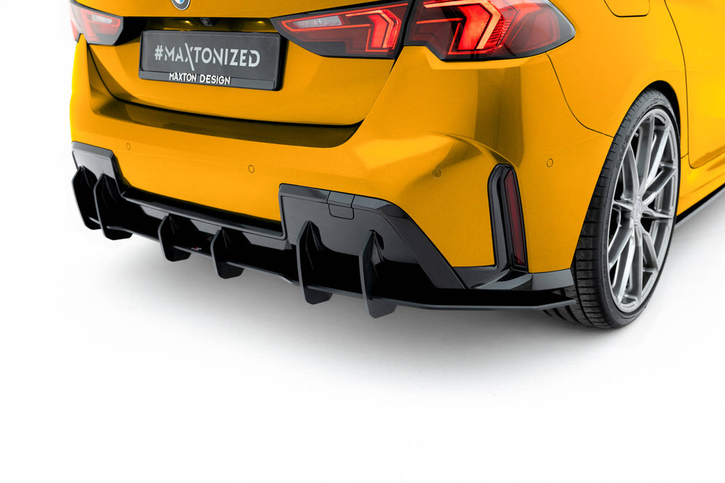 Diffusore Posteriore BMW Serie 1 F70 M-Pack Street Pro — montato sulla vettura