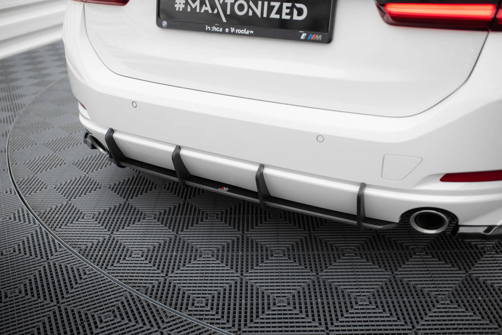 Diffusore Posteriore BMW Serie 3 G20 Facelift Street Pro — vista laterale