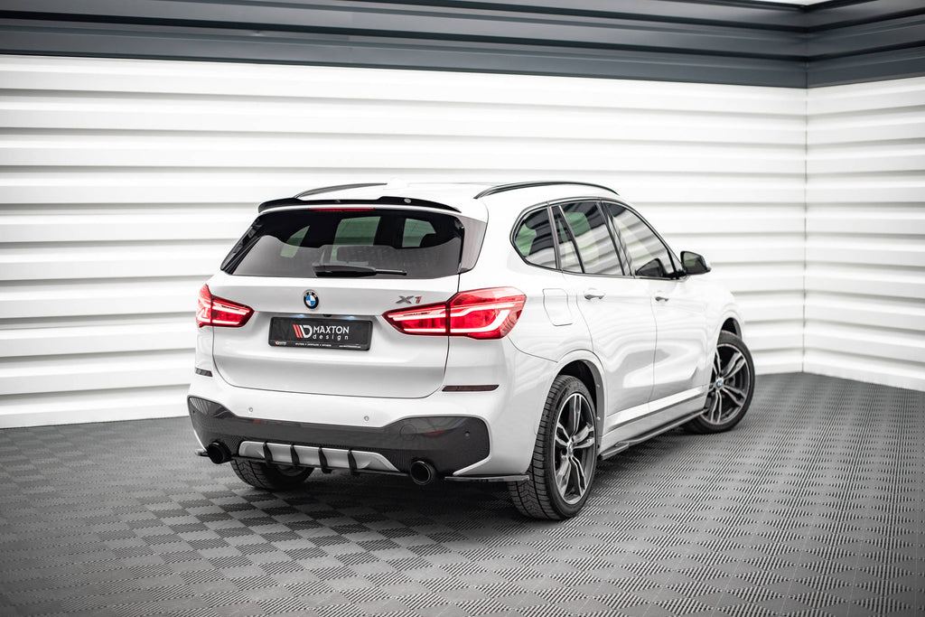 Diffusore posteriore Street Pro Maxton Design per BMW X1 M-Pack F48 — ABS nero opaco da 10 mm, vista di dettaglio