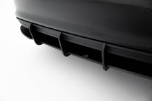 Carica l'immagine nel visualizzatore di Gallery, Diffusore Posteriore Audi A3 Berlina 8Y + Flap Street Pro — dettaglio del fissaggio