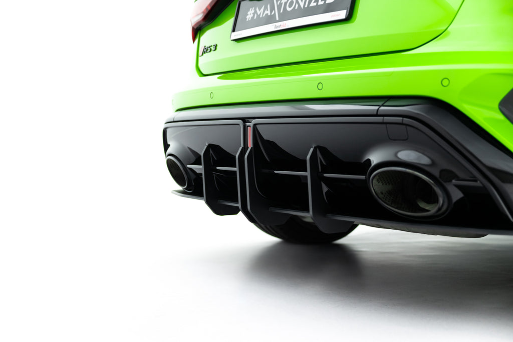 Diffusore Posteriore Audi RS3 Sportback 8Y Facelift + Flap Street Pro — particolare del bordo