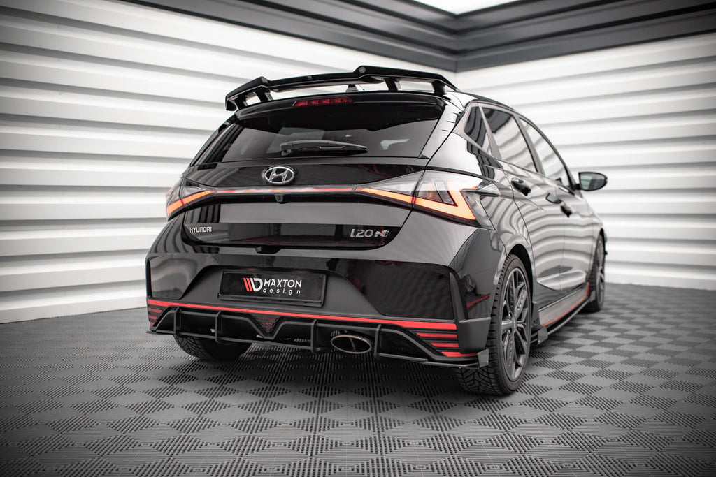 Diffusore posteriore Street Pro Maxton Design in ABS nero opaco per Hyundai i20 N Mk3, dettaglio del profilo