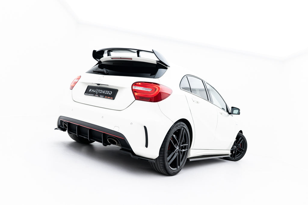 Diffusore Posteriore Mercedes Classe A W176 AMG-Line Street Pro — vista laterale