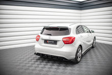 Carica l'immagine nel visualizzatore di Gallery, Diffusore posteriore Street Pro Maxton Design in ABS nero opaco per Mercedes Classe A W176, vista ravvicinata