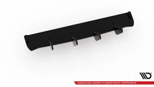 Carica l'immagine nel visualizzatore di Gallery, Diffusore Street Pro nero opaco per Golf GTI TCR, dettaglio del kit di montaggio