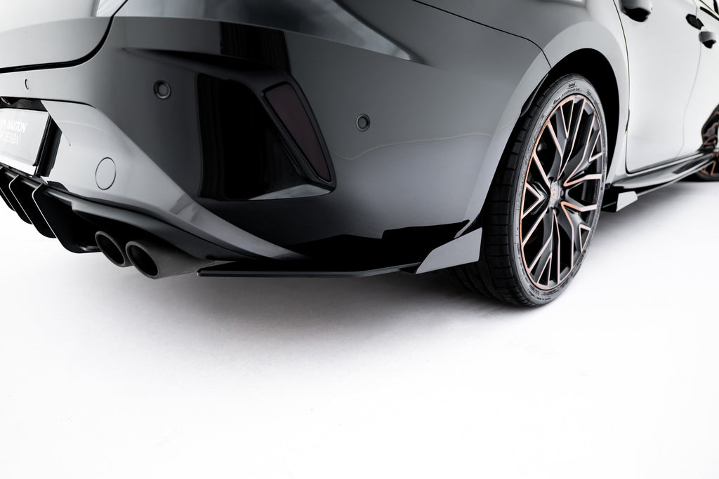 Splitter Laterali Posteriori + Flaps Cupra Leon ST Mk1 Facelift Street Pro — particolare della finitura
