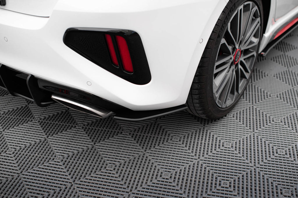 Splitter Laterali Posteriori Kia Ceed GT Mk3 Street Pro — particolare della finitura