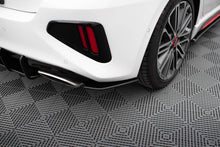 Carica l'immagine nel visualizzatore di Gallery, Splitter Laterali Posteriori Kia Ceed GT Mk3 Street Pro — particolare della finitura