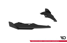 Carica l'immagine nel visualizzatore di Gallery, Splitter Laterali Posteriori V.2 BMW Serie 1 M135i xDrive F70 + Flap Street Pro — dettaglio del profilo