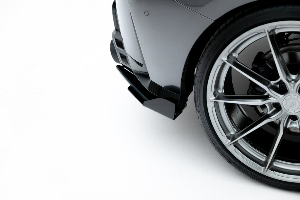 Splitter Laterali Posteriori V.2 BMW Serie 1 M135i xDrive F70 + Flap Street Pro — vista posteriore