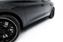 Carica l'immagine nel visualizzatore di Gallery, Diffusori Sotto Minigonne Cupra Ateca Hatchback Mk1 Facelift Leon ST / Leon Street Pro — vista posteriore