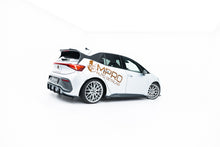 Carica l'immagine nel visualizzatore di Gallery, Diffusori Sotto Minigonne Cupra Born Mk1 + Flap Street Pro — dettaglio del profilo
