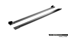 Carica l'immagine nel visualizzatore di Gallery, Diffusori Sotto Minigonne Cupra Born Mk1 + Flap Street Pro — montato sulla vettura