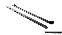 Carica l'immagine nel visualizzatore di Gallery, Diffusori Sotto Minigonne Cupra Born Mk1 + Flap Street Pro — vista laterale
