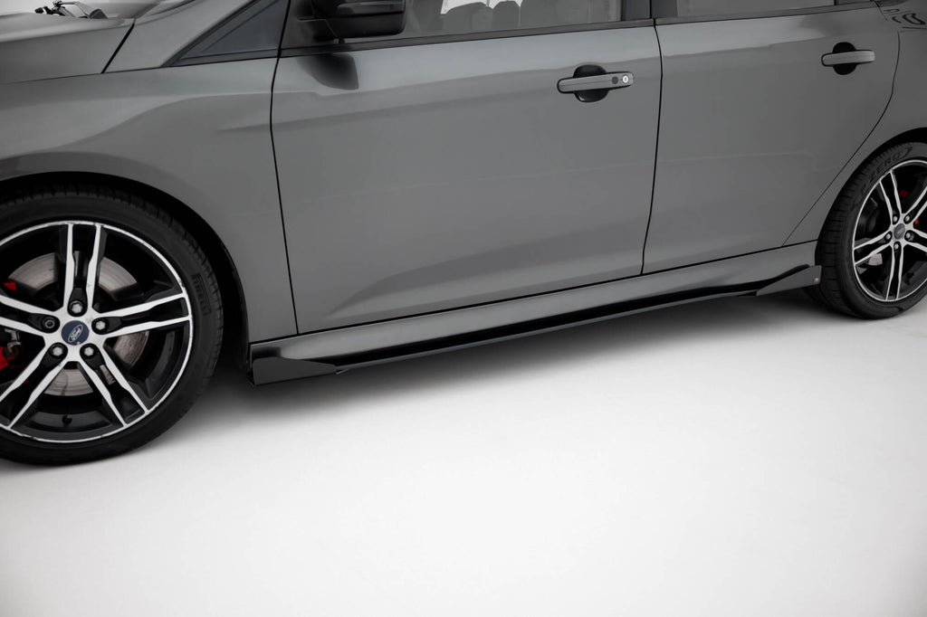 Diffusori Sotto Minigonne Ford Focus ST Mk3 Facelift + Flap Street Pro — particolare della finitura