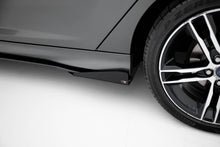 Load image into Gallery viewer, Diffusori Sotto Minigonne Ford Focus ST Mk3 Facelift + Flap Street Pro — dettaglio del fissaggio