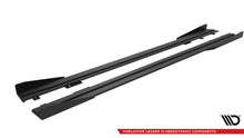 Carica l'immagine nel visualizzatore di Gallery, Diffusori Sotto Minigonne Ford Mustang Mk7 + Flap Dark Horse Street Pro — montato sulla vettura