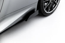 Carica l'immagine nel visualizzatore di Gallery, Diffusori Sotto Minigonne Toyota GR Yaris Mk4 Facelift + Flap Street Pro — vista posteriore