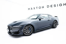 Load image into Gallery viewer, Diffusori Sotto Minigonne Ford Mustang Mk7 Dark Horse Street Pro — particolare della finitura