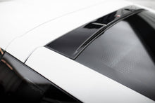 Carica l'immagine nel visualizzatore di Gallery, Estensione Lunotto Chevrolet Corvette Z06 C7 Stingray — montato sulla vettura