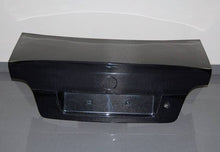 Carica l'immagine nel visualizzatore di Gallery, Portellone Carbonio BMW E39 CSL BMW E39