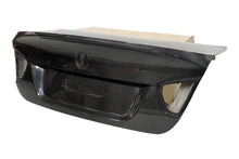 Carica l'immagine nel visualizzatore di Gallery, Portellone Carbonio BMW E90 05-08 4 Porte CSL BMW E90,E91