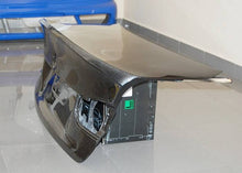 Carica l'immagine nel visualizzatore di Gallery, Portellone Posteriore BMW F30 / F80 CSL Carbonio BMW F30