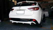 Carica l'immagine nel visualizzatore di Gallery, Diffusore Posteriore V Style SK-Import Nero Mazda 3 BM Pre Facelift - foto 4