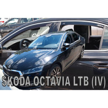 Set deflettori anteriori e posteriori per Skoda Octavia berlina dal 2020, scuro fumé, 4 pezzi