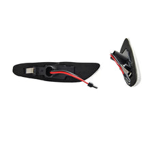 Carica l'immagine nel visualizzatore di Gallery, Frecce laterali per BMW 1 E81 / E82 / E87 / E88 / 3 E90 / E91 / E92 / E93 / X1 E84 / X3 E83 LED dinamico bianco 2 pezzi