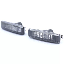 Carica l'immagine nel visualizzatore di Gallery, Laterale frecce nero fumé per Serie 5 BMW E39 berlina Touring 1995-2003