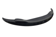 Carica l'immagine nel visualizzatore di Gallery, Spoiler Anteriore BMW E92 / E93 06-09 Look M3 Nero lucido BMW E92,E93