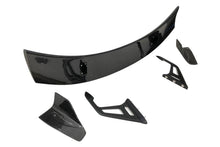 Carica l'immagine nel visualizzatore di Gallery, Spoiler Bmw G80 / G82 Look M4 Carbonio BMW G80