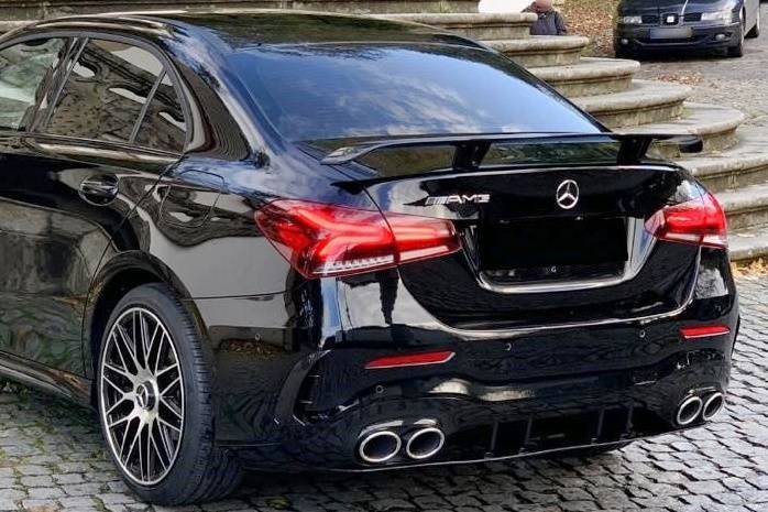 Spoiler Mercedes W118 / V177 Look CLA45 Nero lucido Mercedes W118