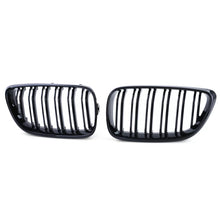 Carica l'immagine nel visualizzatore di Gallery, Sport doppio-lamella Performance lucido Griglia anteriore per Serie 2 BMW F22 F23 14-21
