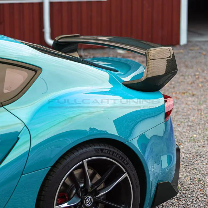 CarbonWorks Spoiler posteriore ST Style in carbonio per Toyota Supra A90 dal 2019 - foto 2