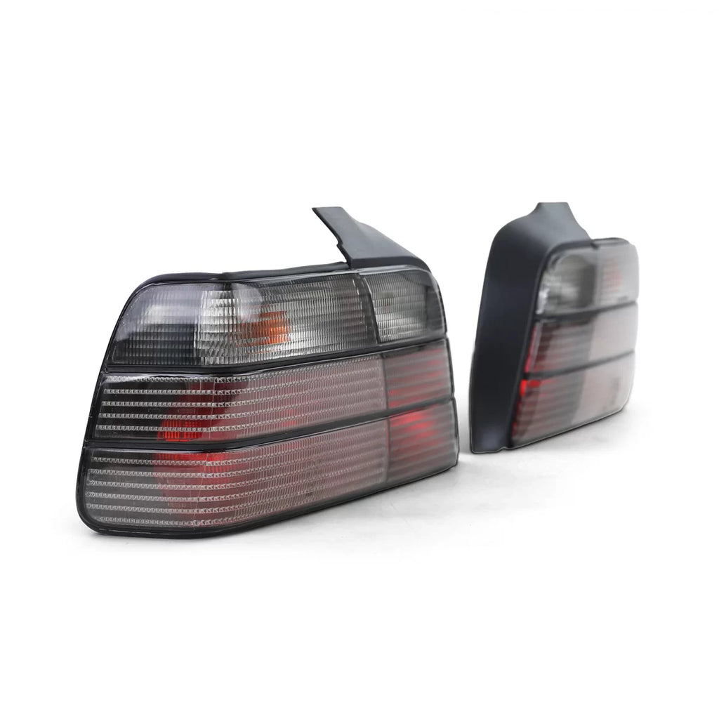 Set Fanali posteriori neri fumé compatibile Serie 3 BMW E36 berlina 1990-1998