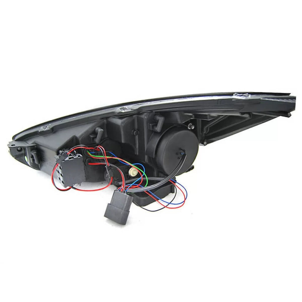 Set fari anteriori per Ford Focus MK3 2015-2018 con nero base, sinistro e destro tuning