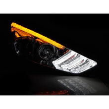 Set fari anteriori per Ford Focus MK3 2015-2018 con cromato base, sinistro e destro tuning
